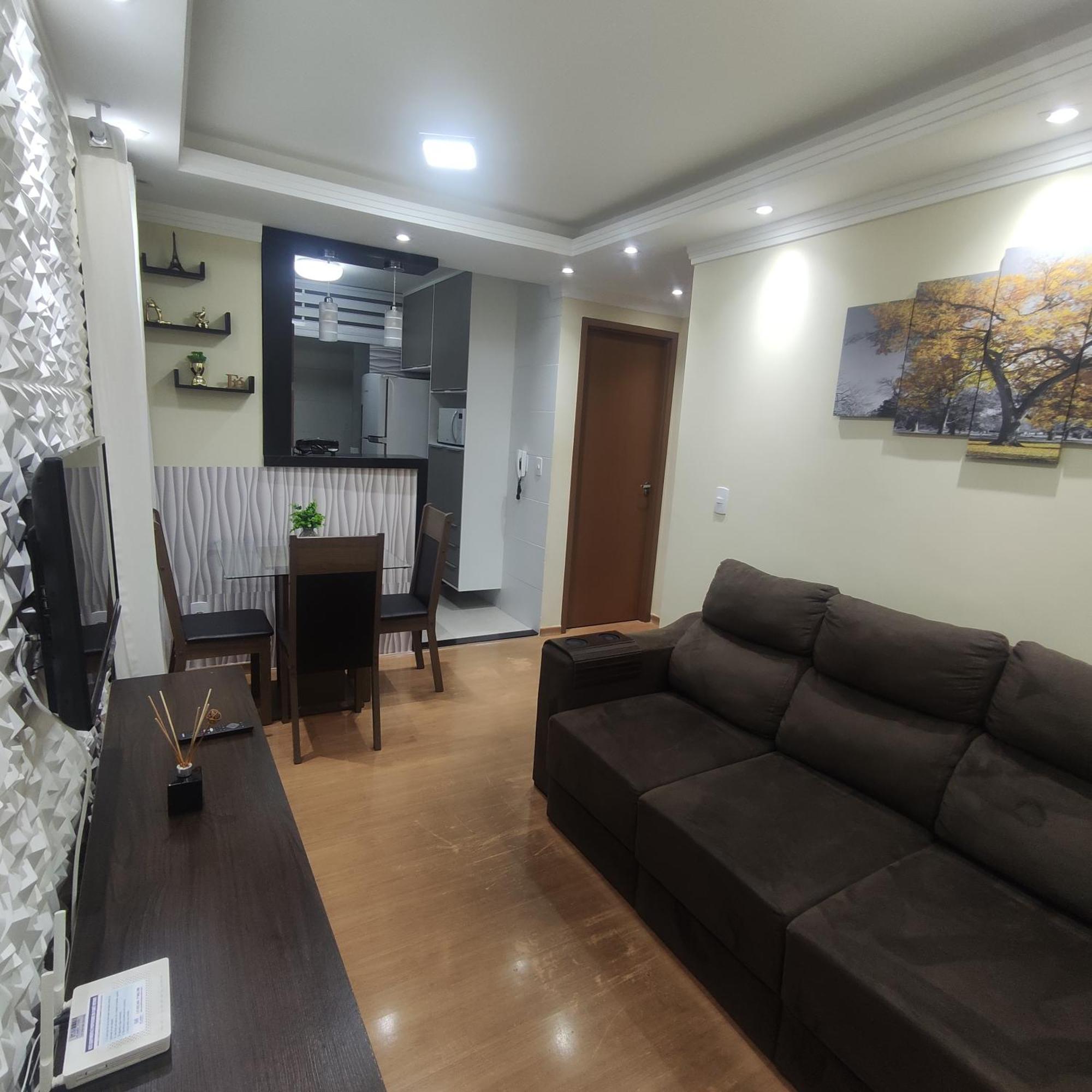 Apartment Em